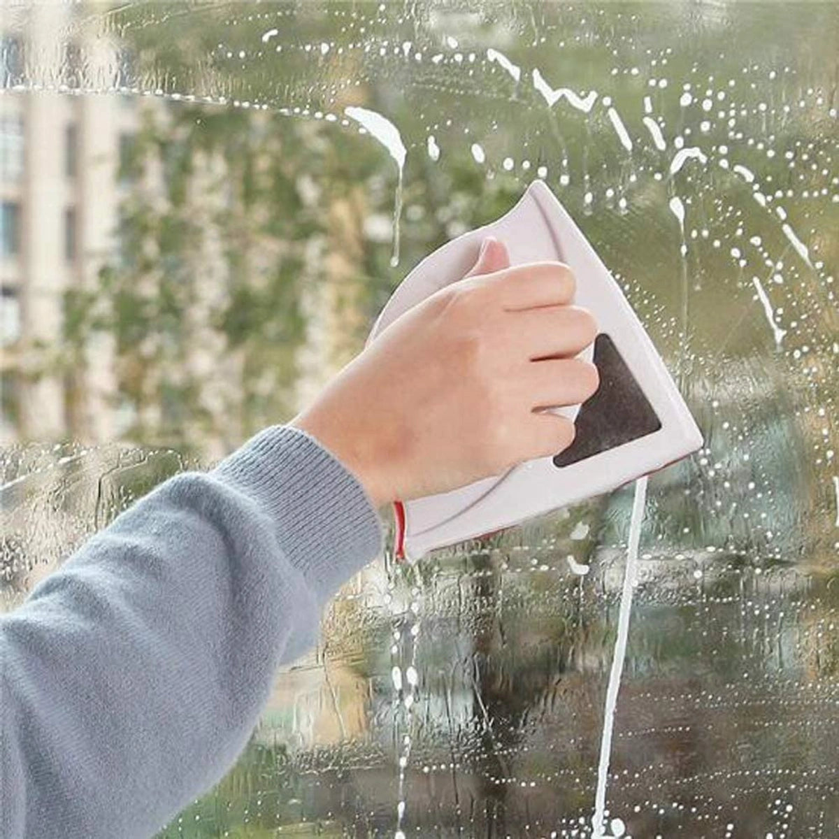 Double-Sided Magnetic Window Glass Cleaner