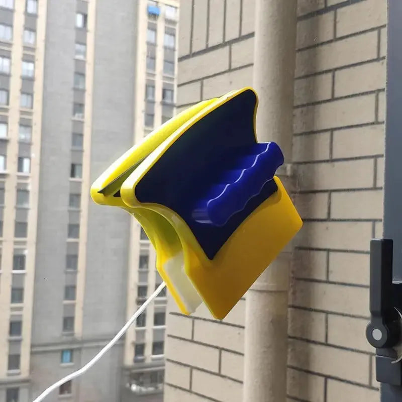 Magnetic Window Cleaner